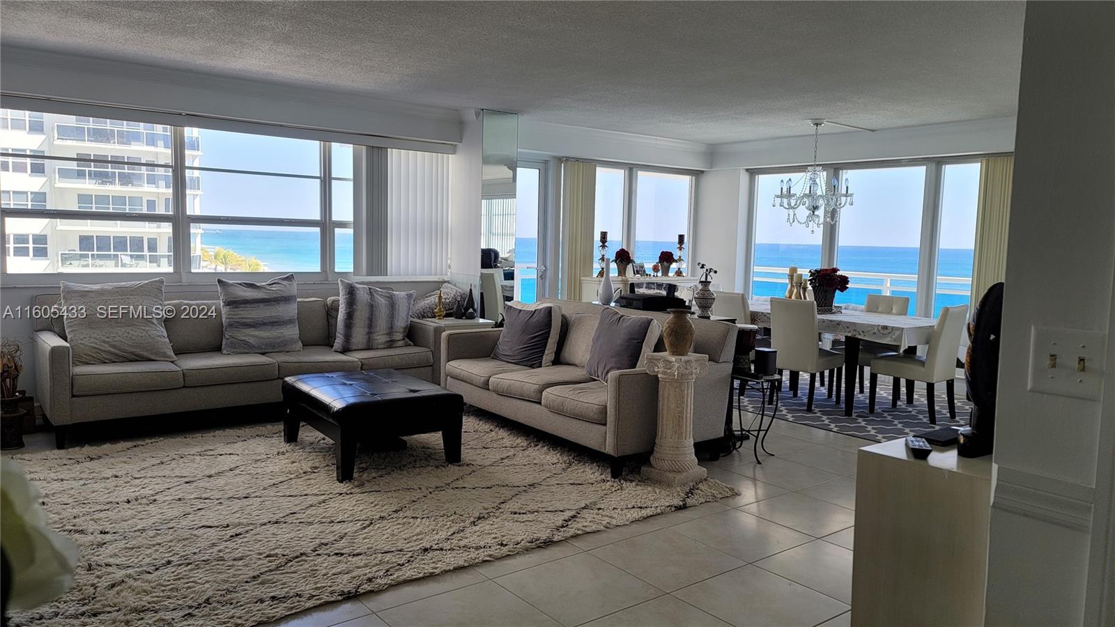 A11605433 Property Photo 18