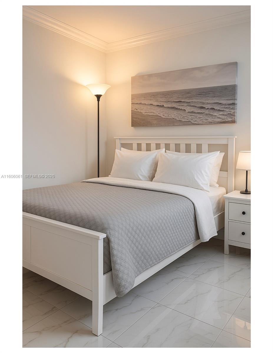 19201 Collins Avenue 104 Property Photo 3