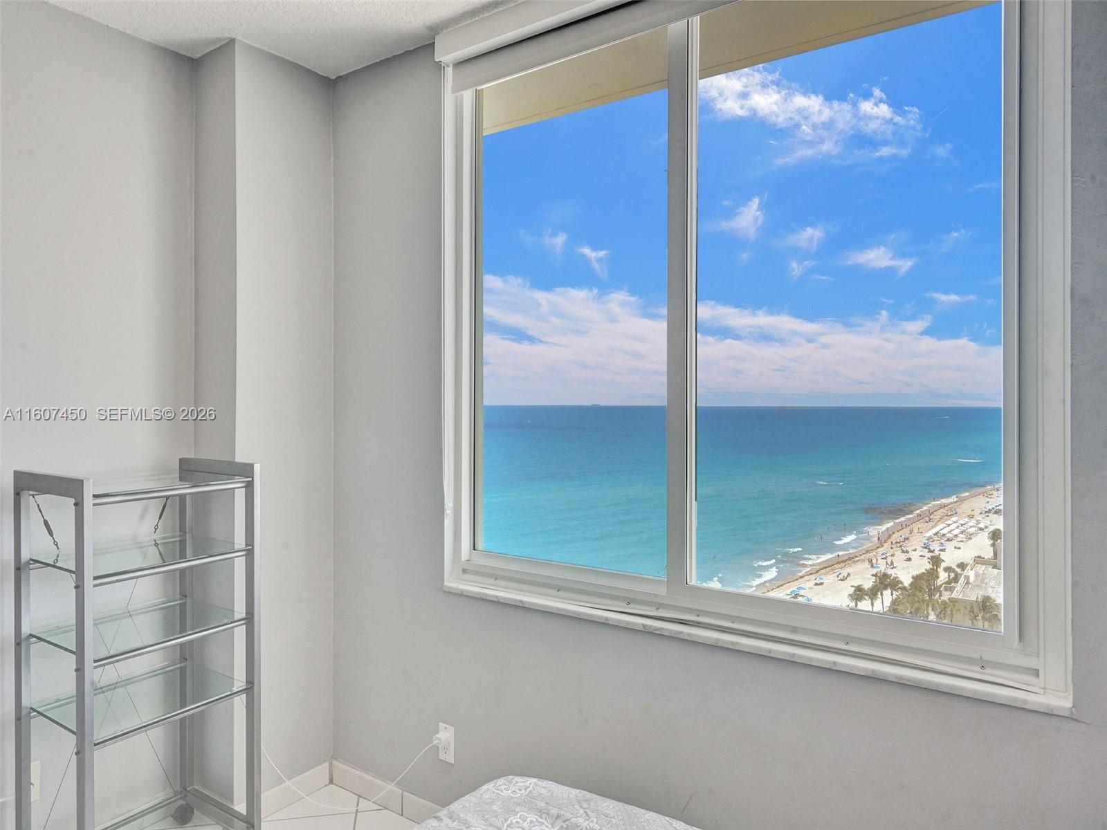 3725 S Ocean Drive 1506 Property Photo 5