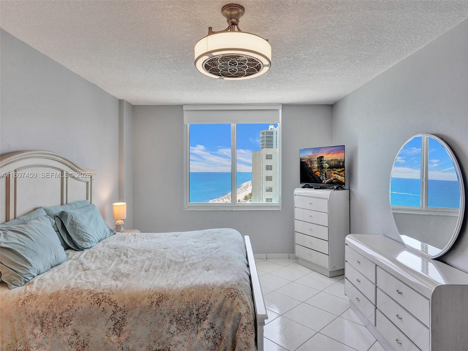 3725 S Ocean Drive 1506 Property Photo 7