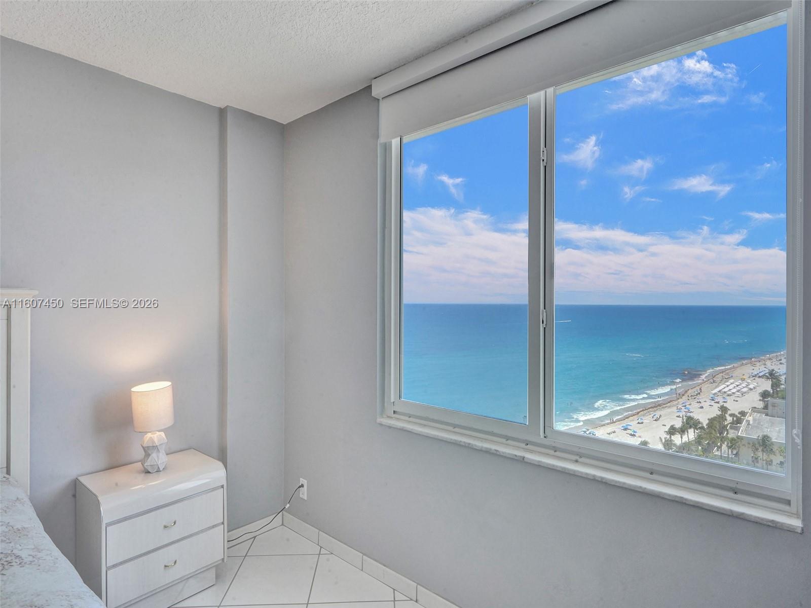 3725 S Ocean Drive 1506 Property Photo 8