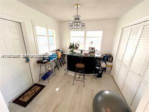A11608491 Property Photo 6