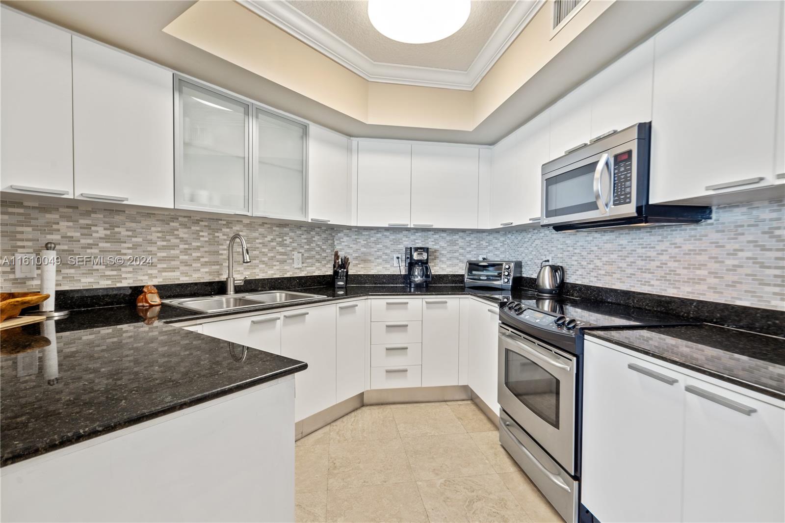 16699 Collins Avenue 1201 Property Photo 11