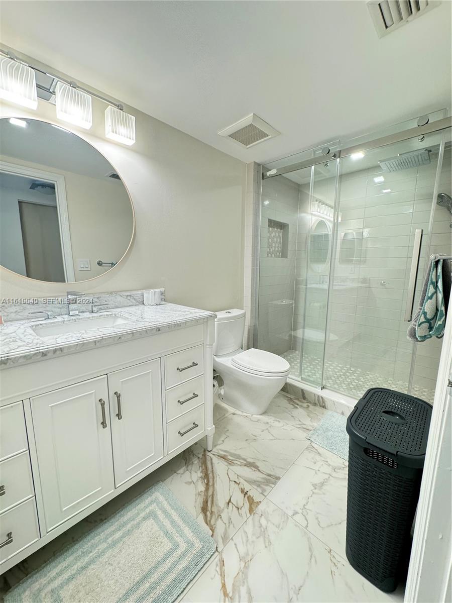 16699 Collins Avenue 1201 Property Photo 18