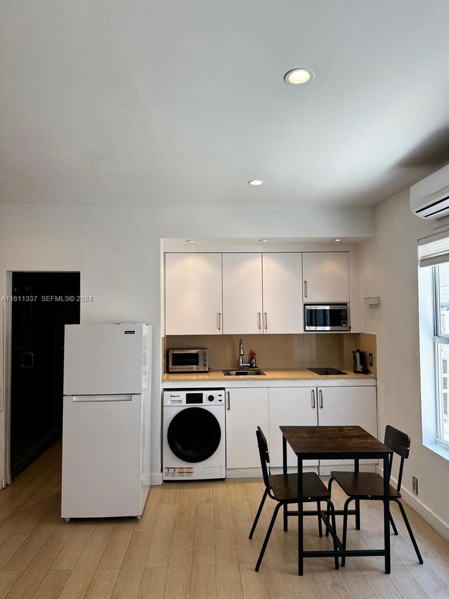 642 Michigan Avenue 6 Property Photo 2