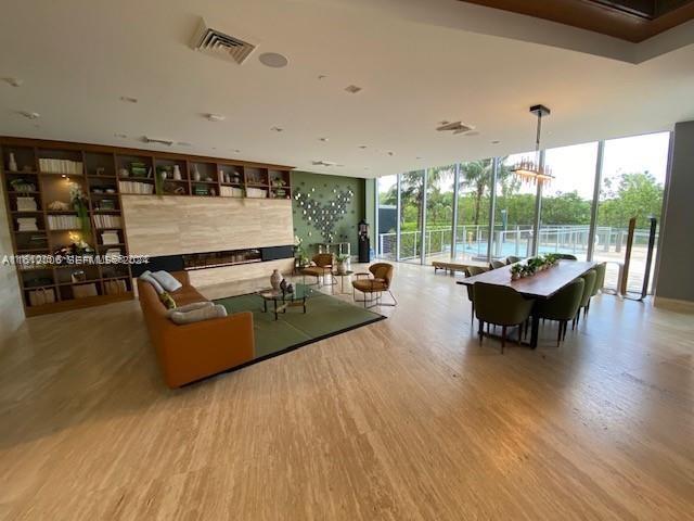 16385 Biscayne Boulevard 1418 Property Photo 5