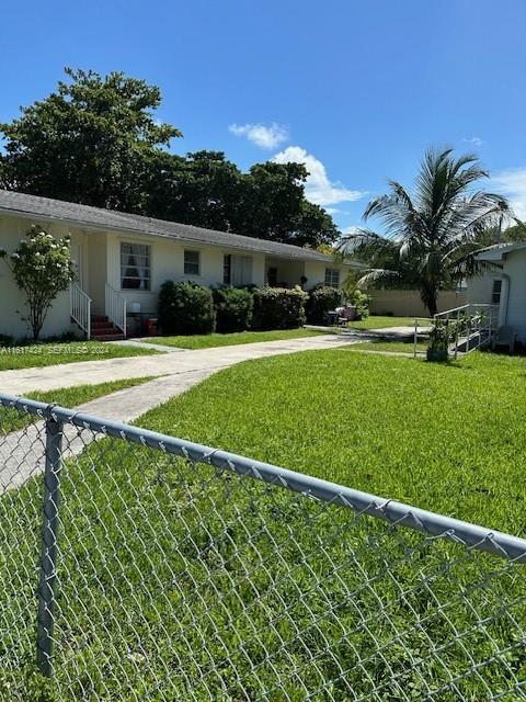 470 Nw 26th Avenue Property Photo 2