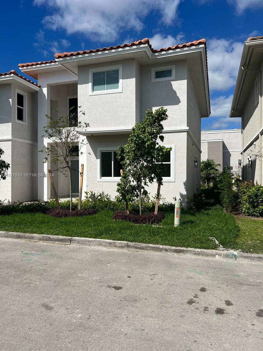 A11617579 Property Photo 13