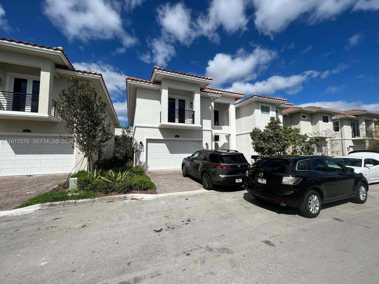 A11617579 Property Photo 18