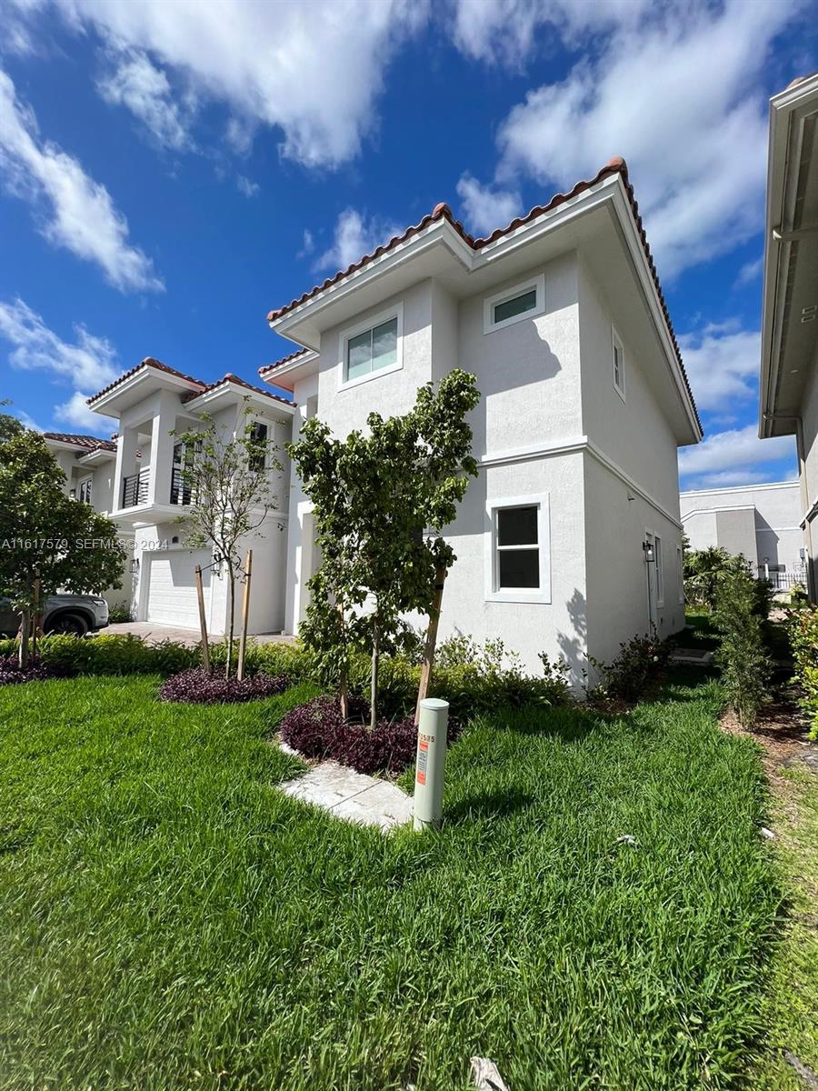 A11617579 Property Photo 26