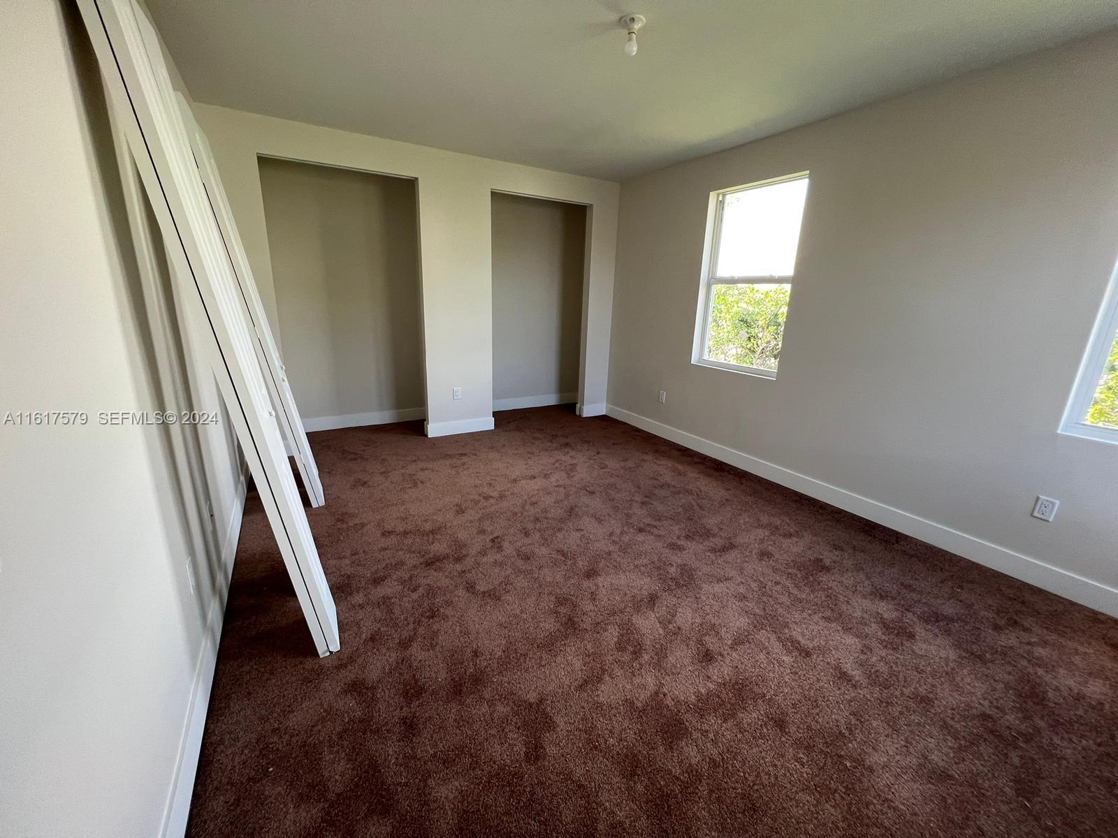 A11617579 Property Photo 33