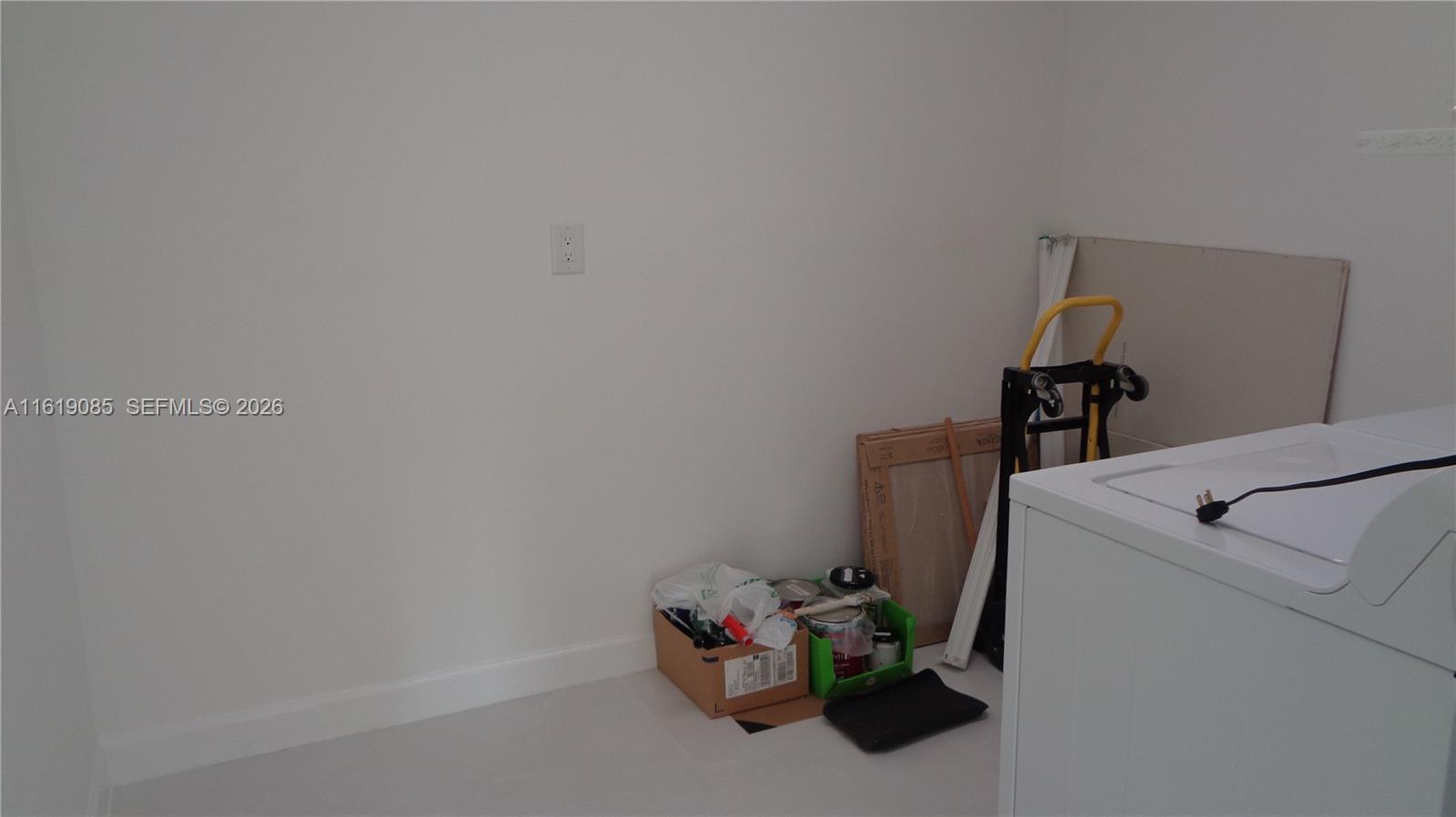 6085 N Sabal Palm Boulevard 204 Property Photo 19