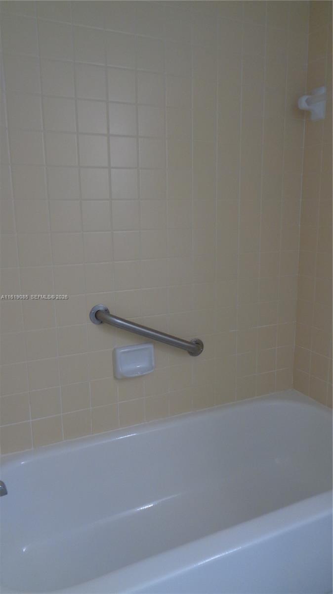 6085 N Sabal Palm Boulevard 204 Property Photo 27