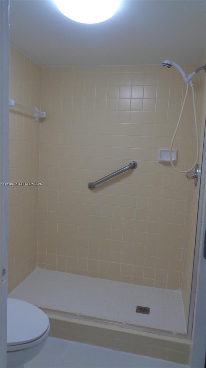 6085 N Sabal Palm Boulevard 204 Property Photo 35