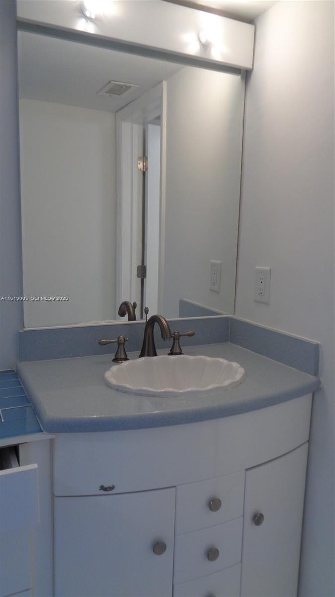 6085 N Sabal Palm Boulevard 204 Property Photo 36