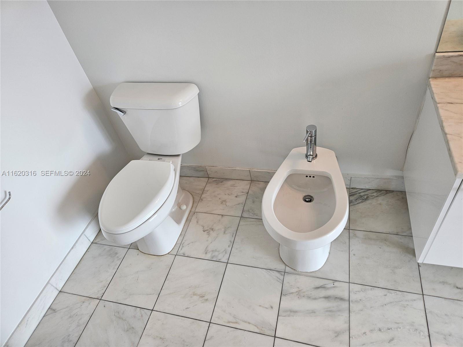 888 Biscayne Boulevard 2701 Property Photo 12
