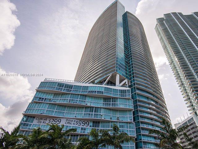 888 Biscayne Boulevard 2701 Property Photo 34