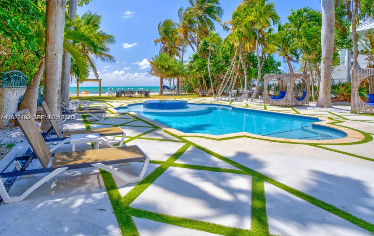75761 Overseas Highway Property Photo 37