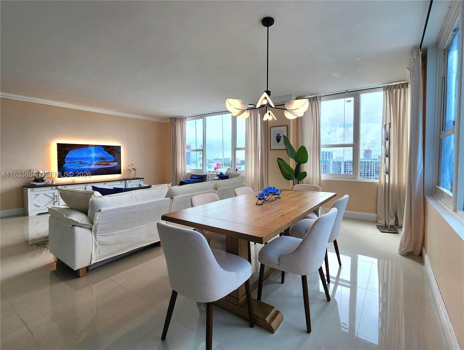 3505 S Ocean Drive 1105 Property Photo 10