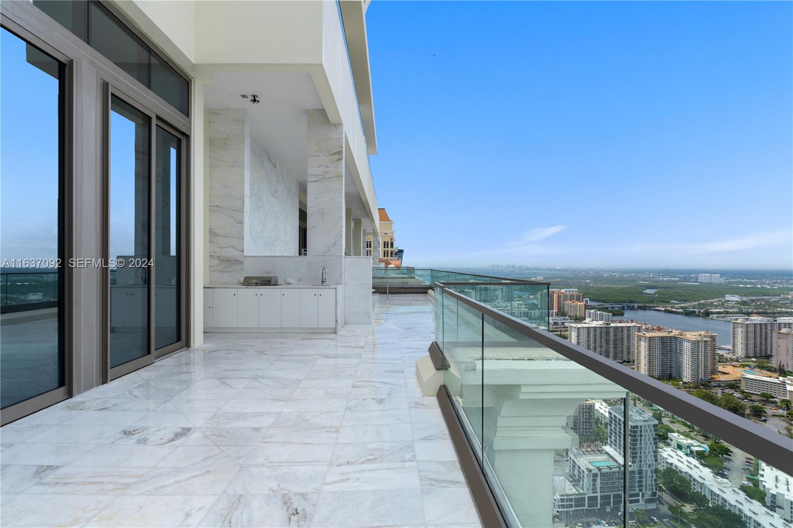17901 Collins Avenue Ph4705 Property Photo 46