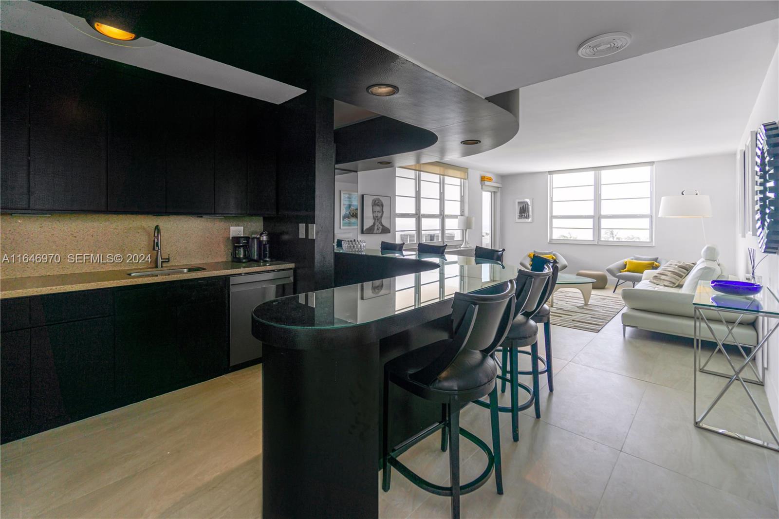 100 Lincoln Road 548 Property Photo 3