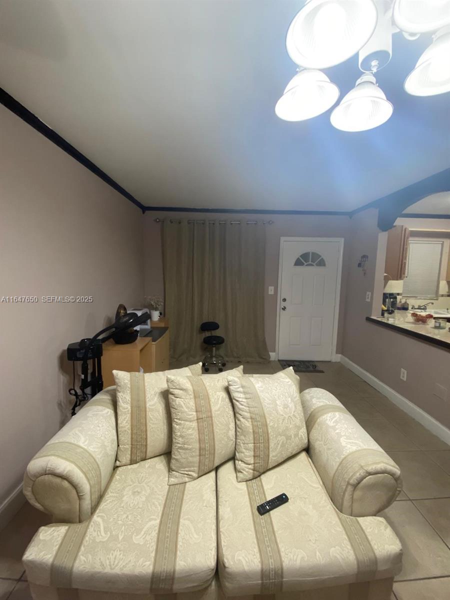 4050 Nw 135th Street 20-1 Property Photo 14