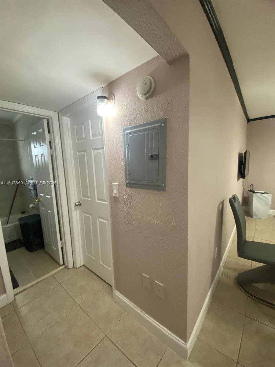 4050 Nw 135th Street 20-1 Property Photo 16