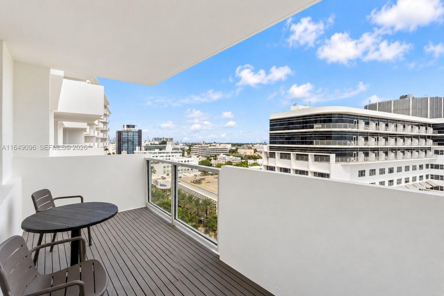 A11649096 Property Photo 2