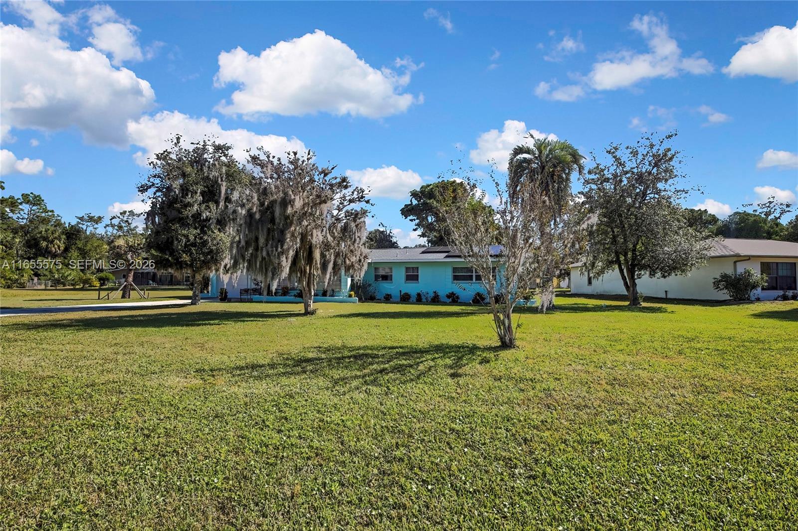 685 Afterglow Circle Property Photo 4