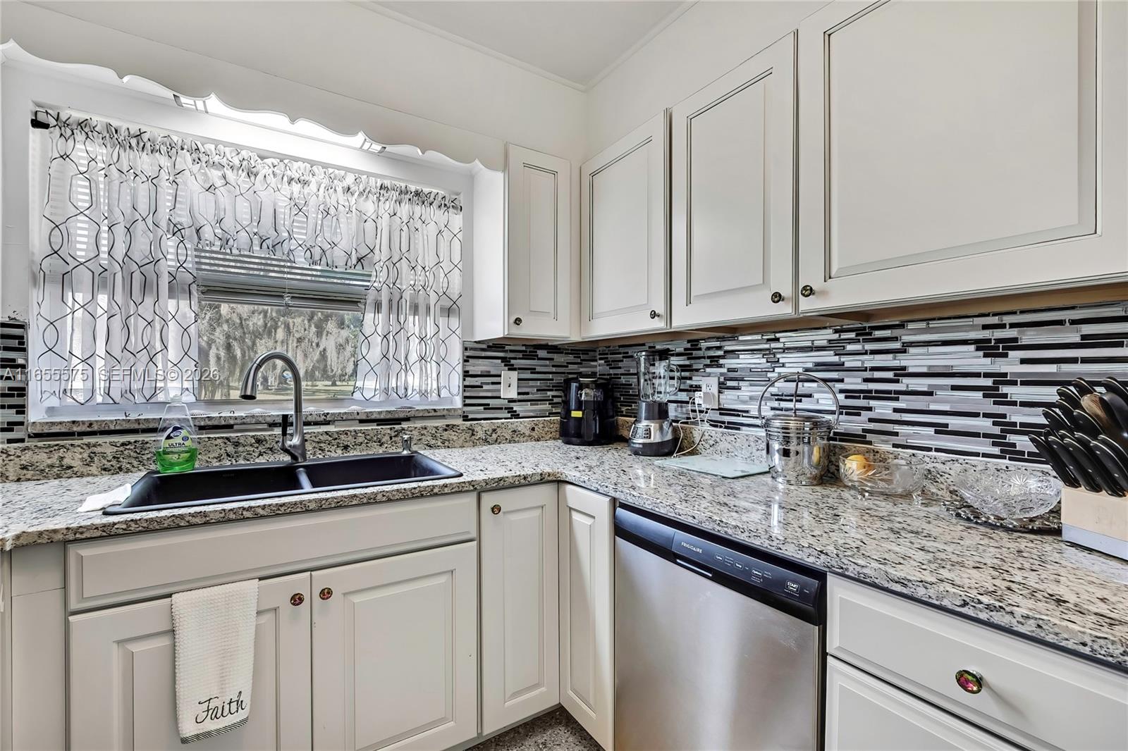 685 Afterglow Circle Property Photo 31
