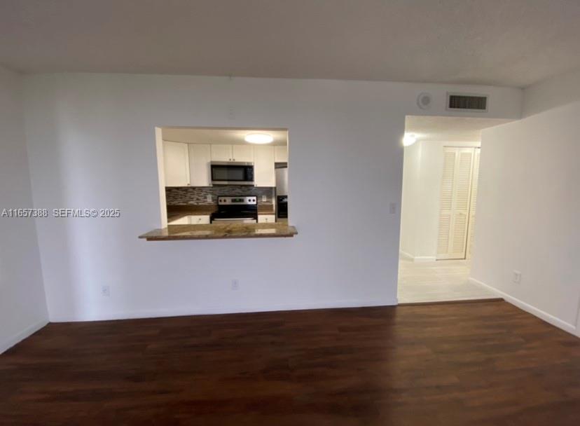 13499 Biscayne Boulevard 1507 Property Photo 4