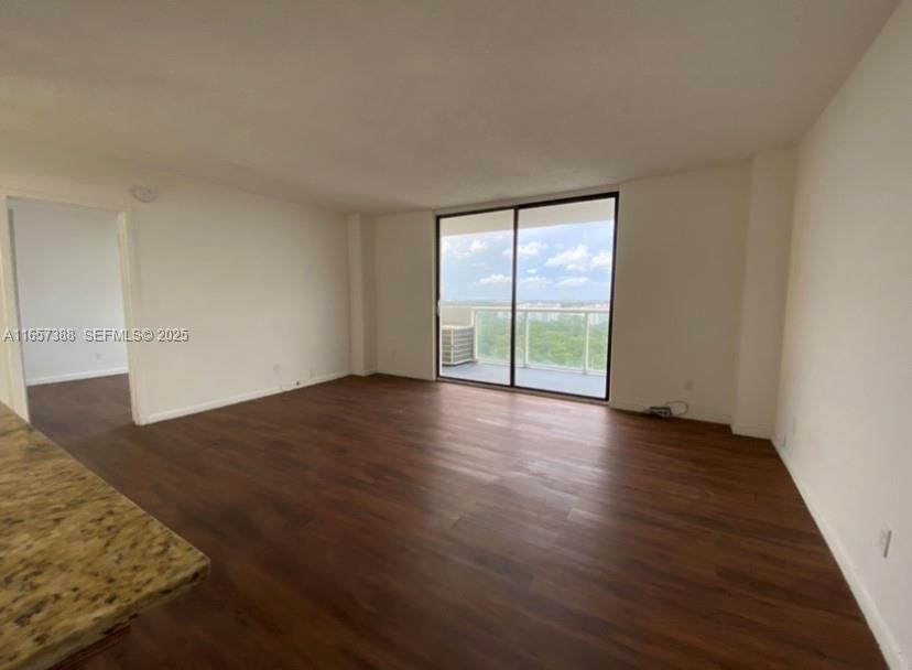 13499 Biscayne Boulevard 1507 Property Photo 15