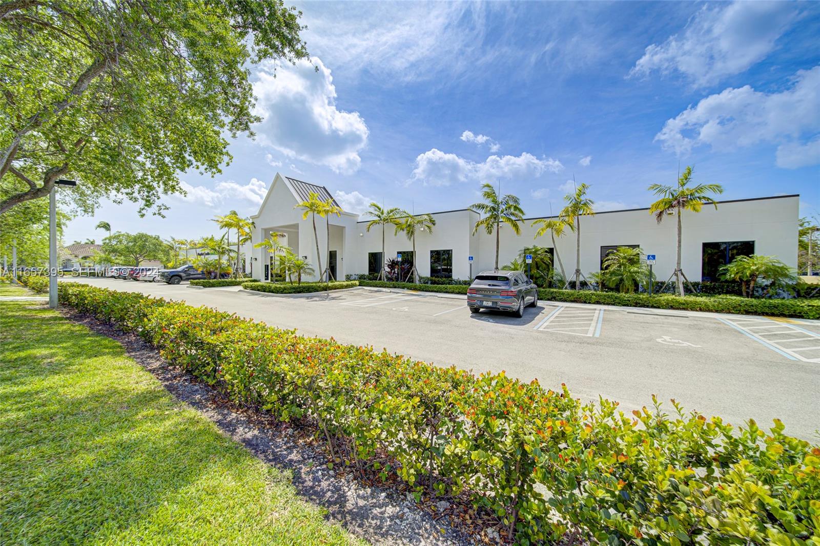 8950 Sw 152nd Street Suite V Property Photo 2