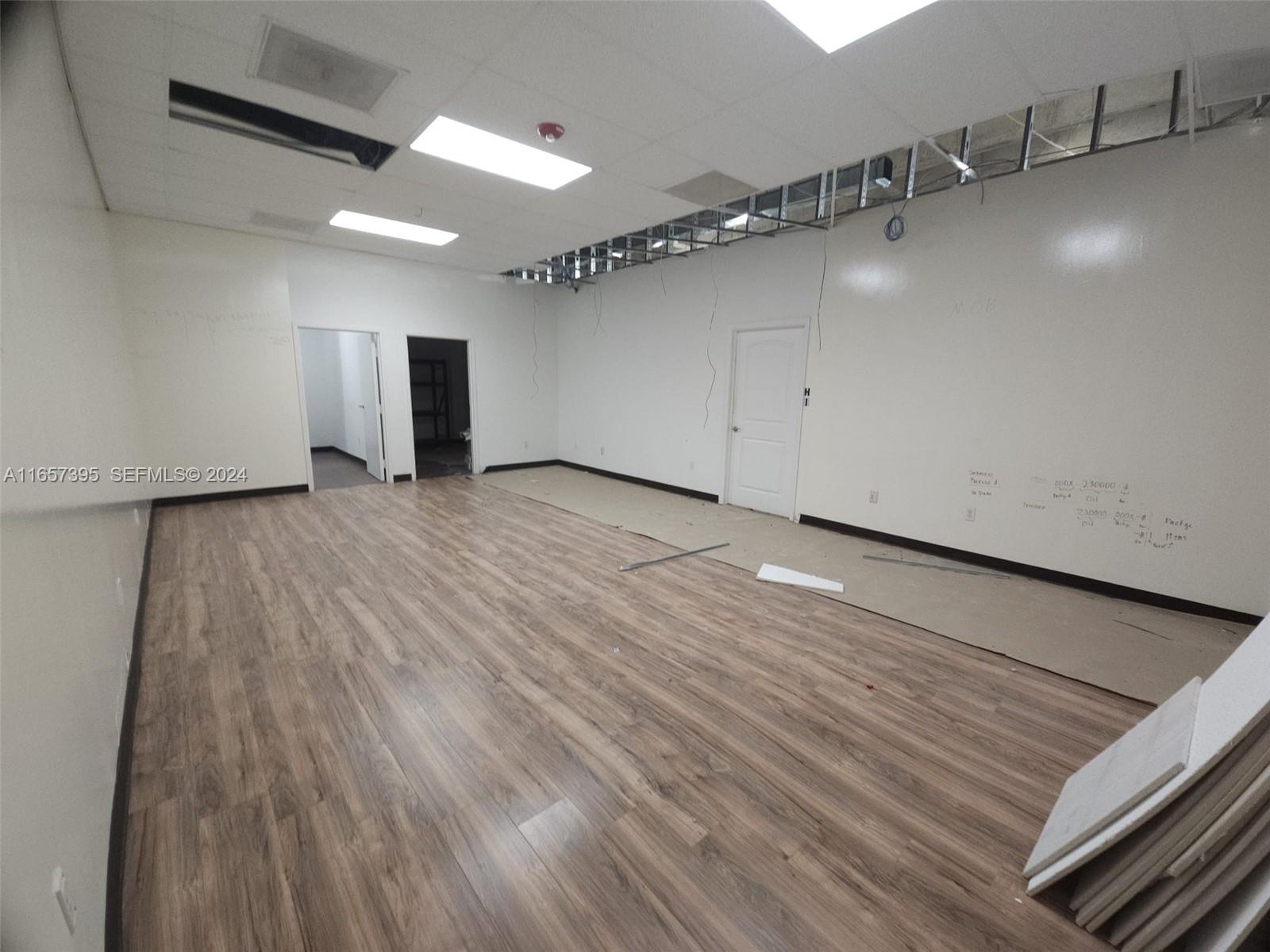 8950 Sw 152nd Street Suite V Property Photo 8