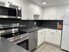 13499 Biscayne Boulevard 801 Property Photo 1