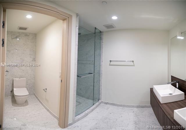 1000 Brickell Plaza 4905 Property Photo 15