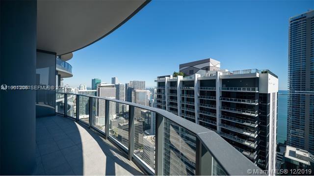 1000 Brickell Plaza 4905 Property Photo 18