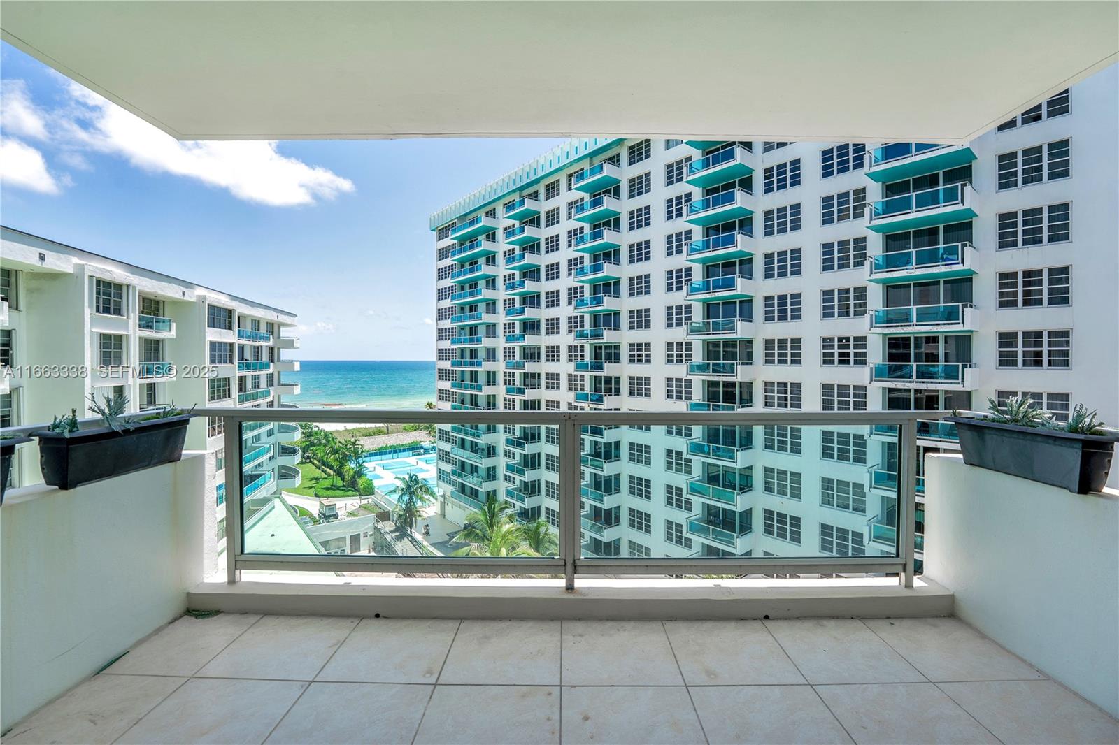 5151 Collins Avenue 925 Property Photo 5
