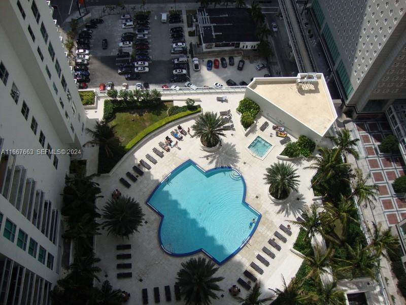 300 S Biscayne Boulevard T-1703 Property Photo 1
