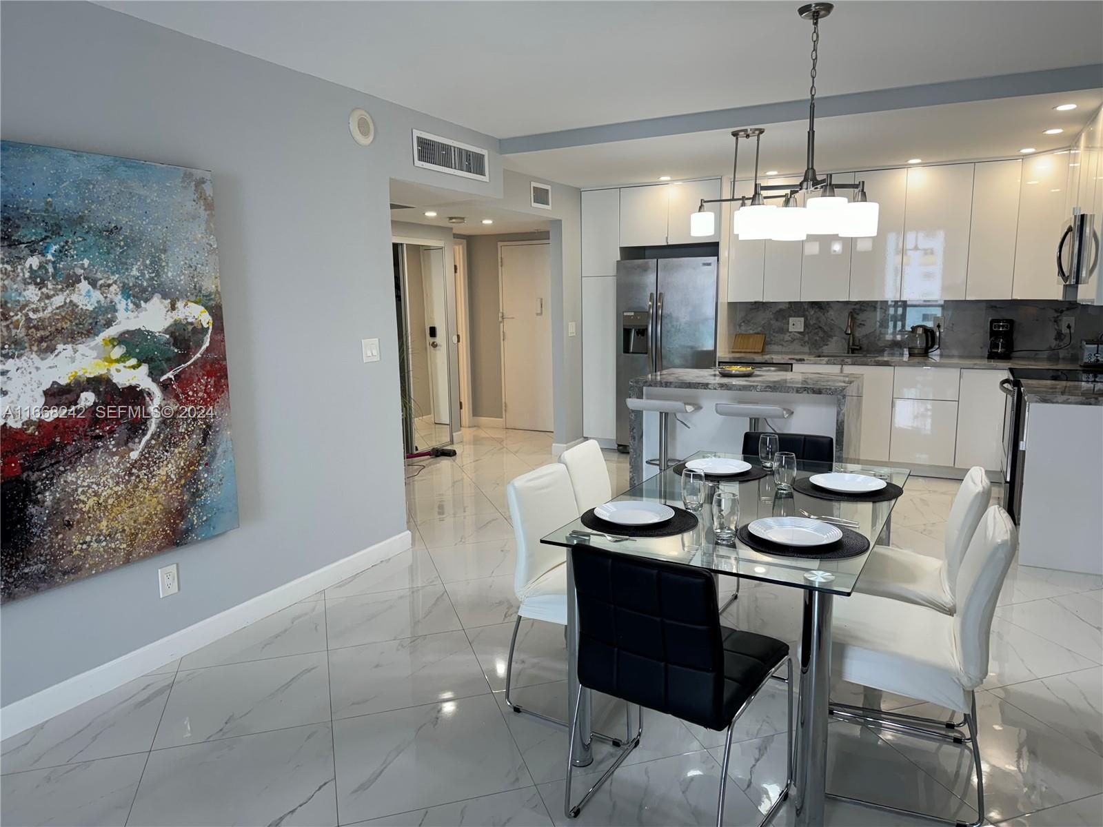 19370 Collins Avenue 1208 Property Photo 2