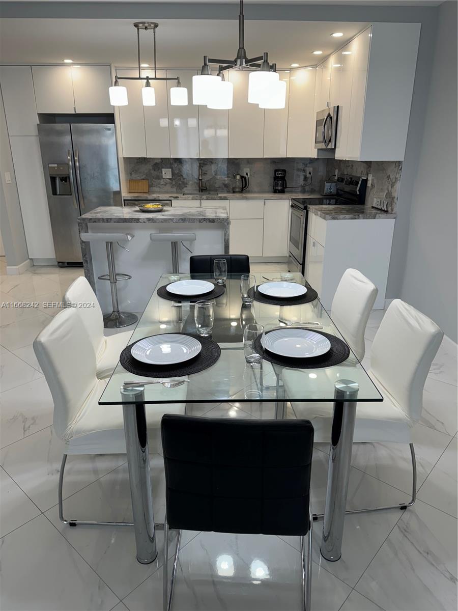 19370 Collins Avenue 1208 Property Photo 13