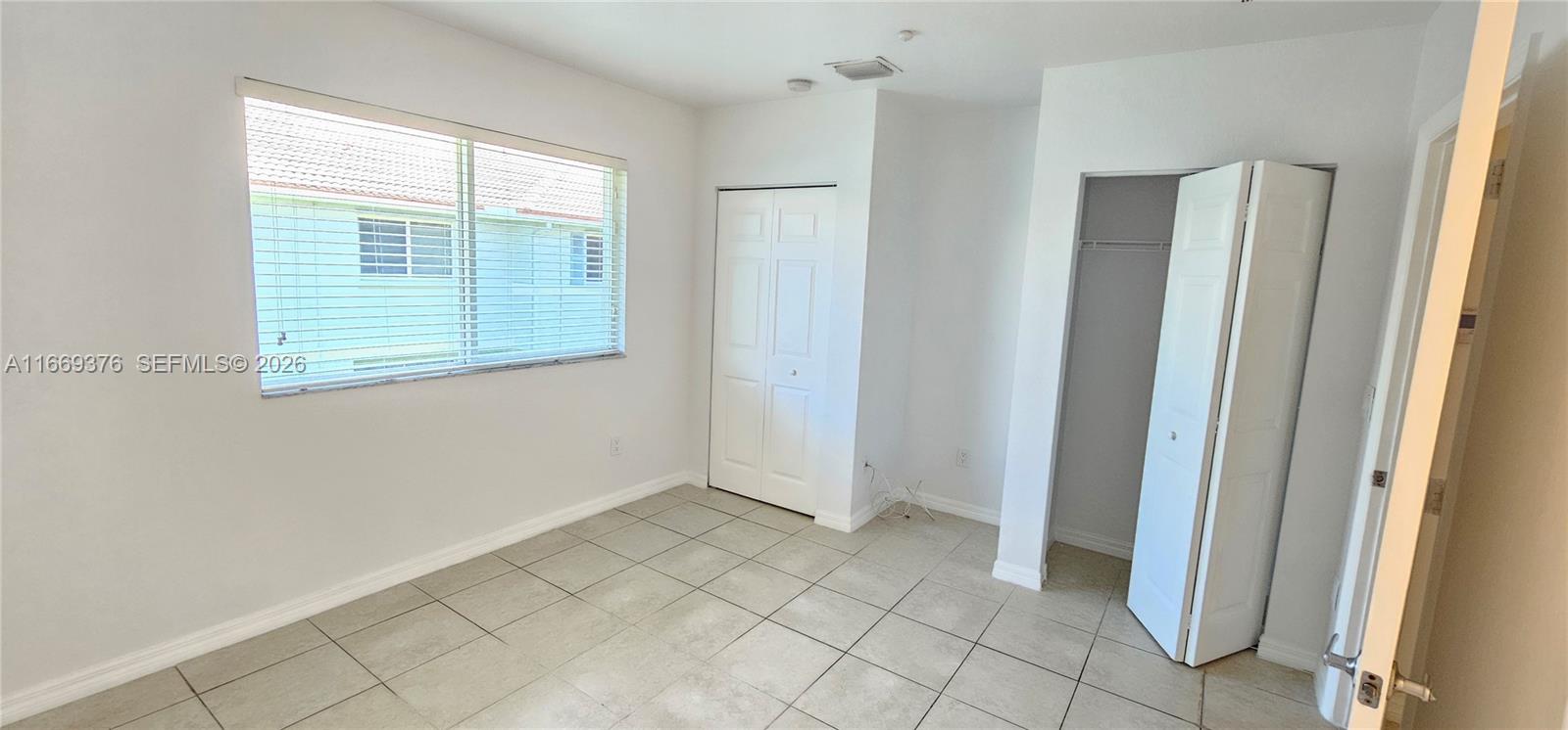 1935 Gardenia Court 1935 Property Photo 8