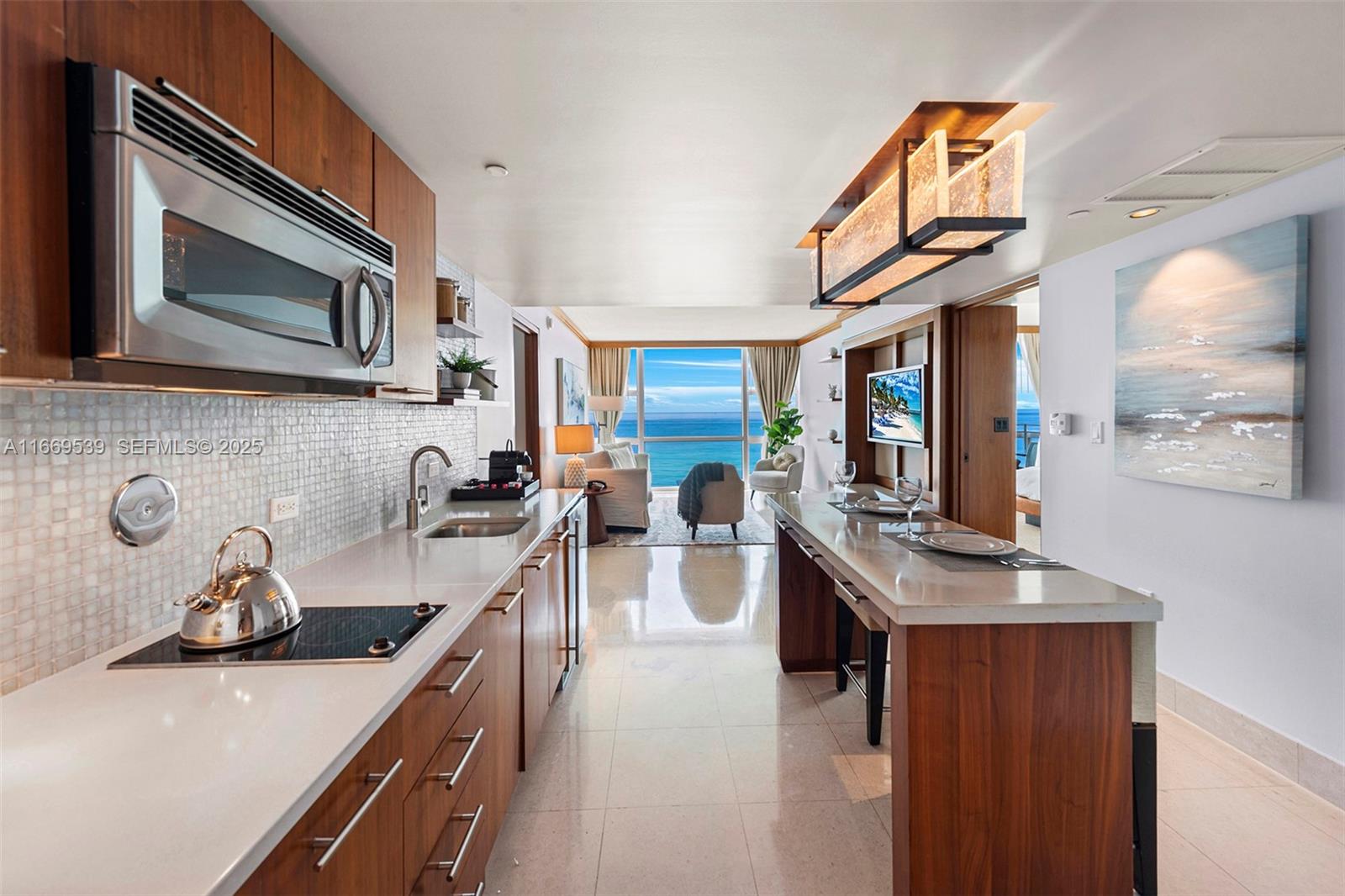 A11669539 Property Photo 3
