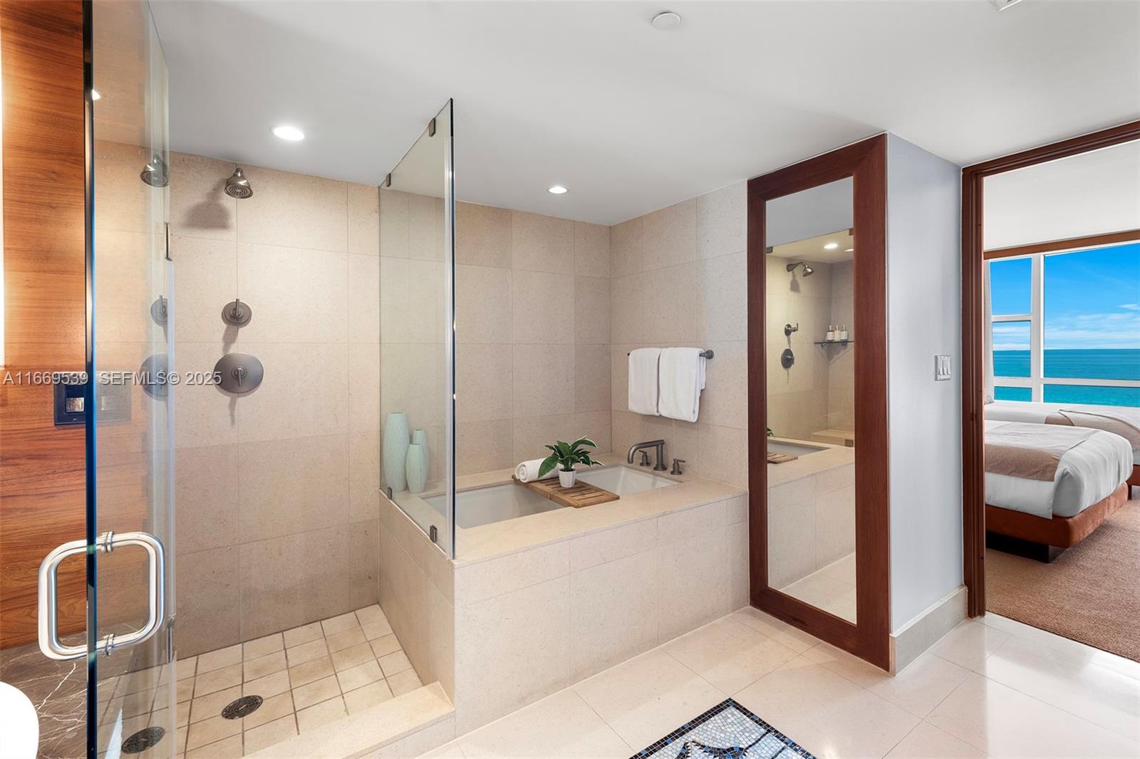 A11669539 Property Photo 5
