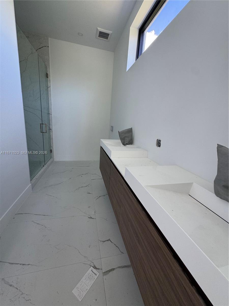 6666 Sw 96th Street Property Photo 23