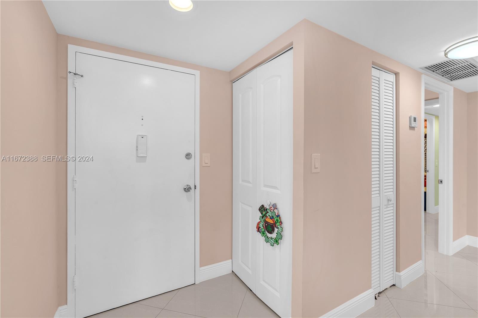 1301 Ne Miami Gardens Drive 1225w Property Photo 2