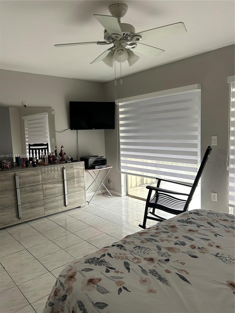 A11672411 Property Photo 10