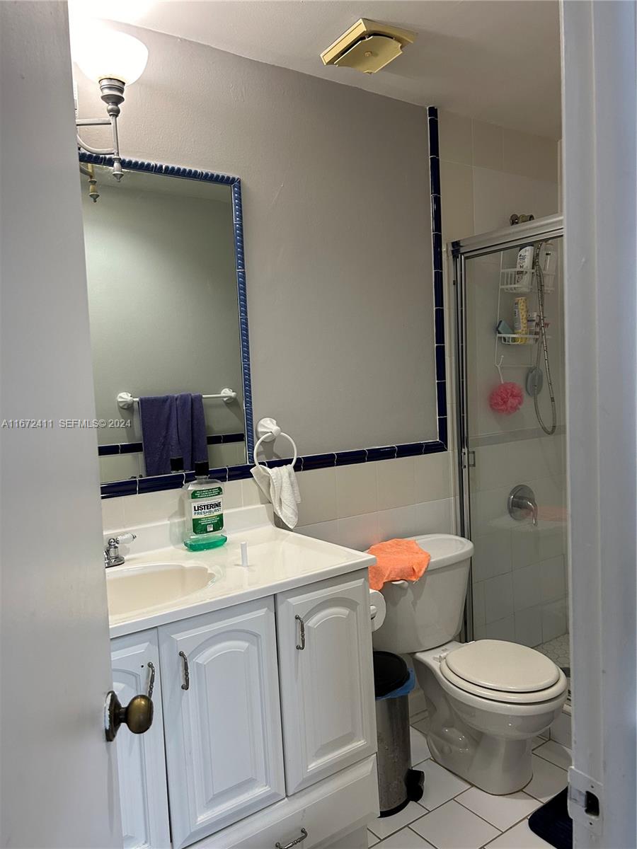 A11672411 Property Photo 19