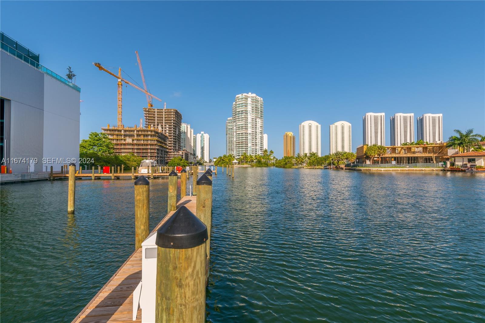 400 Sunny Isles Boulevard Property Photo 1