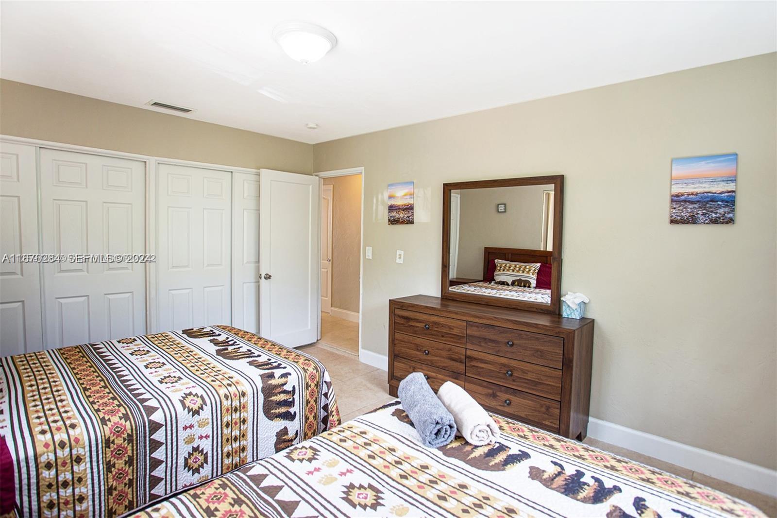 1531 Moffett Street Property Photo 24